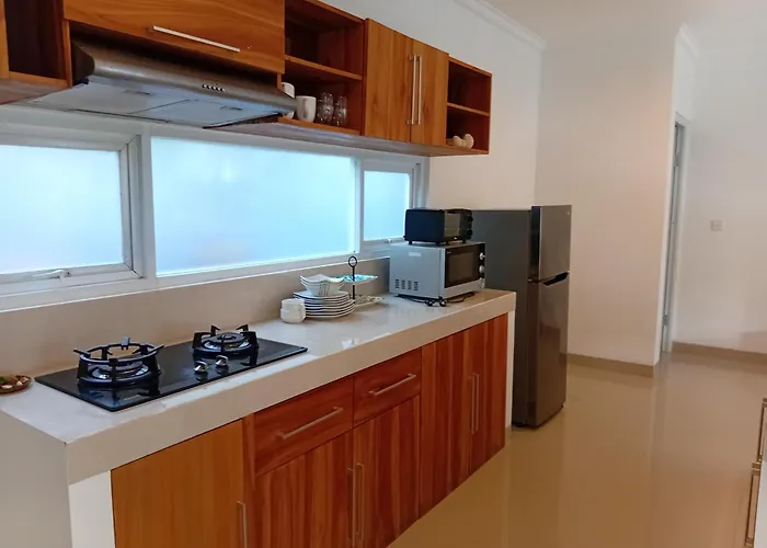 Villa Rumah Santi *